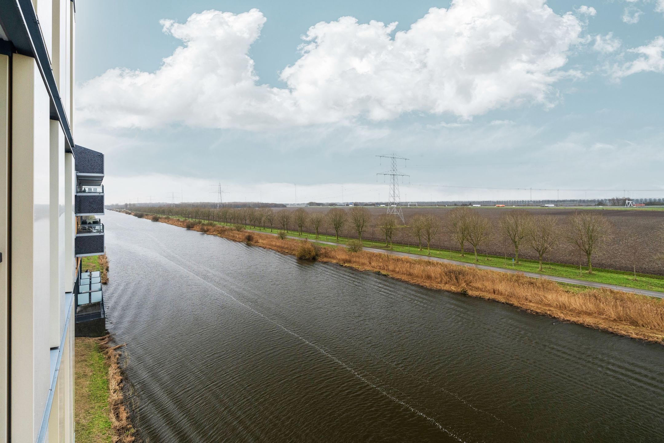 Photo 42 of Guadeloupestraat 101