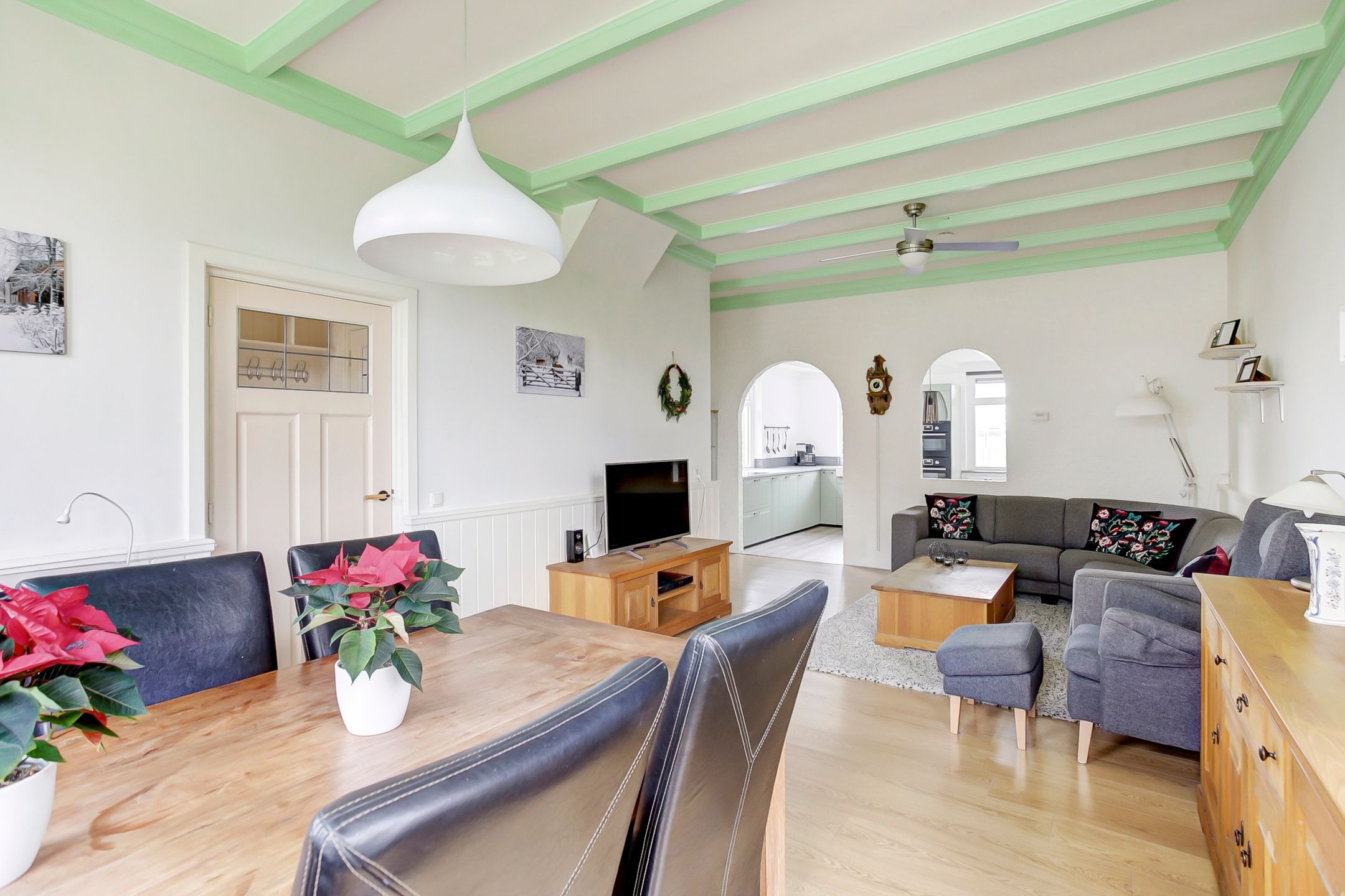 Foto 12 van Van Eysingaleane 14