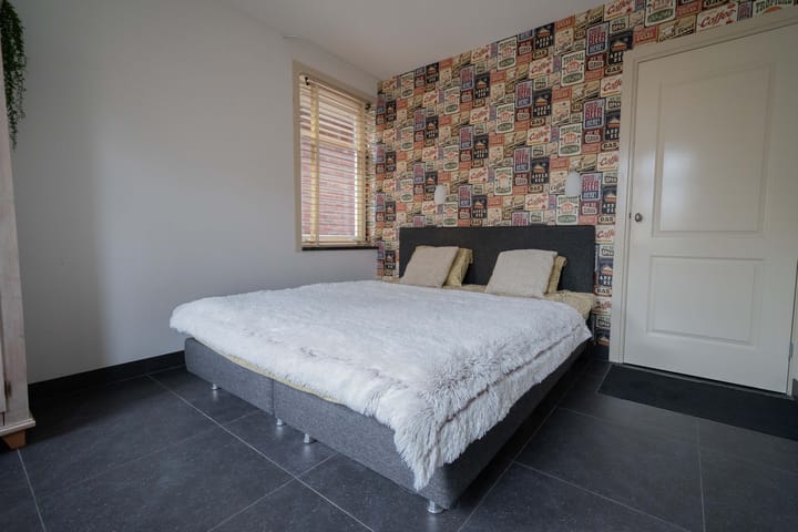 Photo 15 of Hofstraat 97