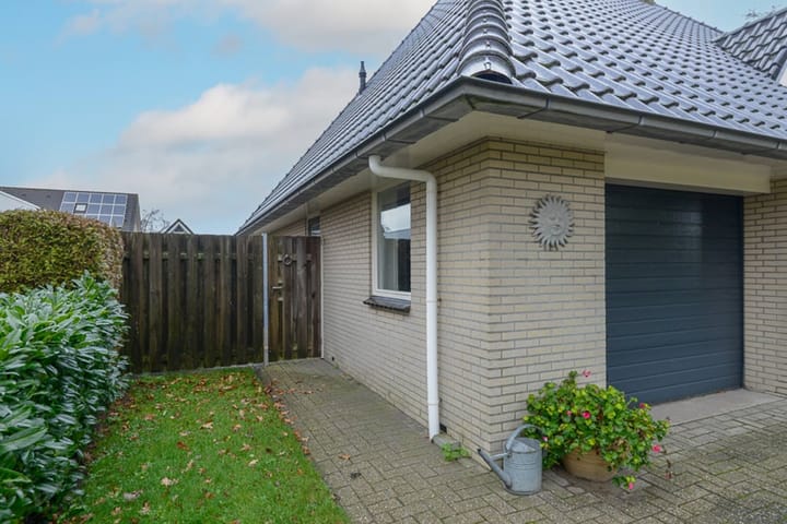 Foto 46 van Aafke van der Heideloane 34