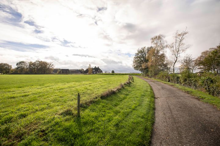 Bekijk foto 20 van Essenhuizerweg 4