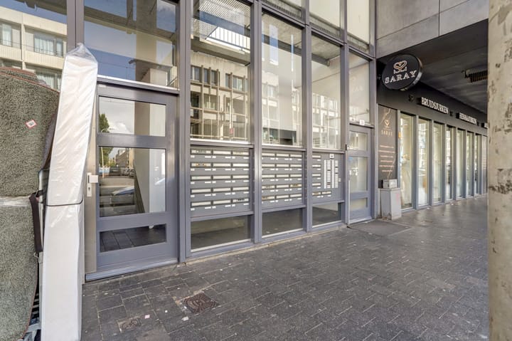 Foto 3 van Hobbemastraat 242-A