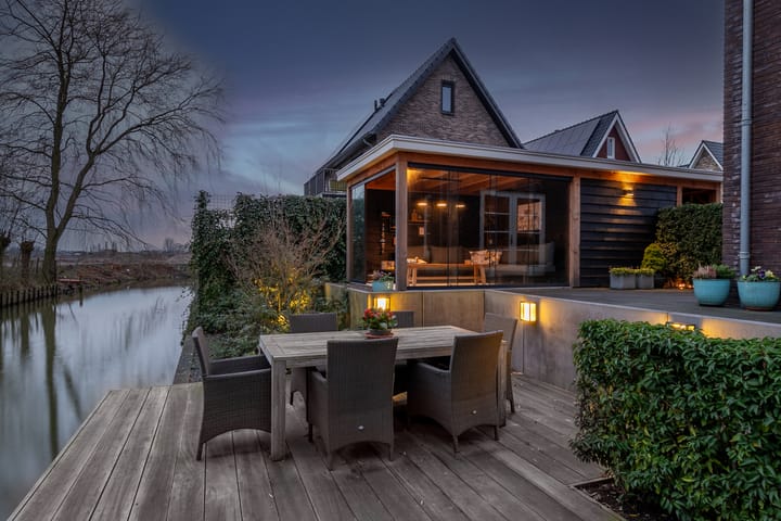 Foto 2 van Leeuwerik 29