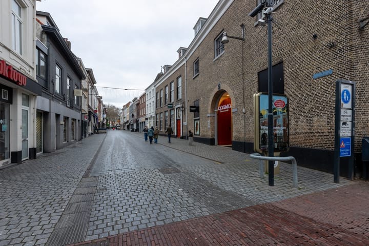 Foto 24 van Houtmarkt 9-G