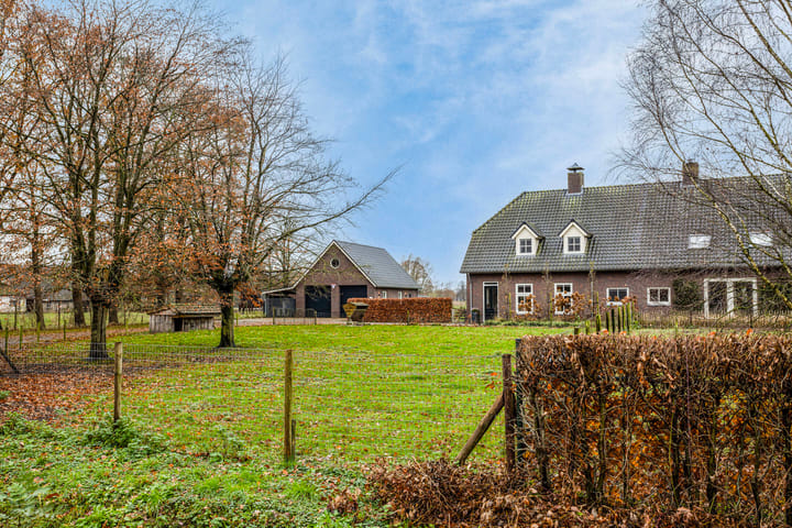 Foto 46 van Graspeel 26-A