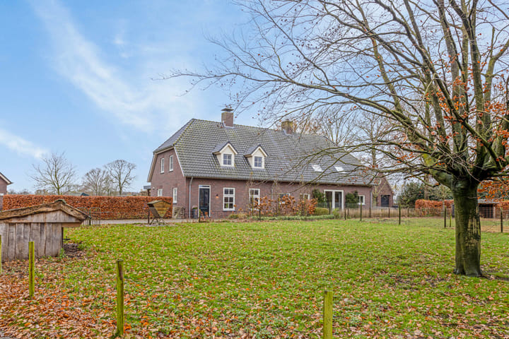 Foto 50 van Graspeel 26-A