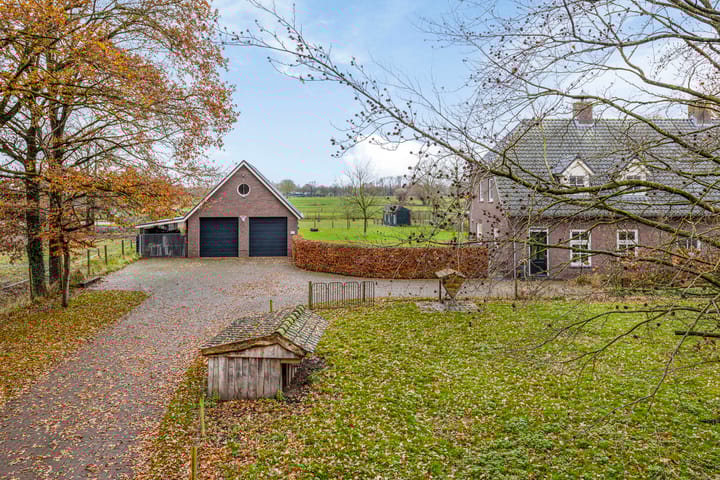 Foto 51 van Graspeel 26-A