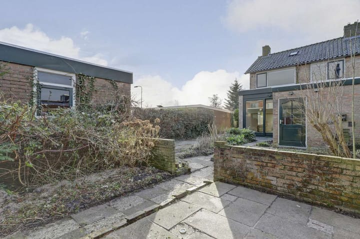 Foto 29 van Pastoor van Haasterstraat 24