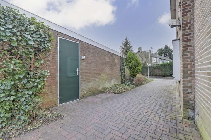 Foto 32 van Pastoor van Haasterstraat 24