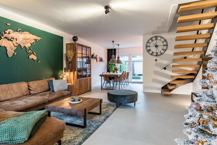 Foto 2 van Willem Alexanderhof 21