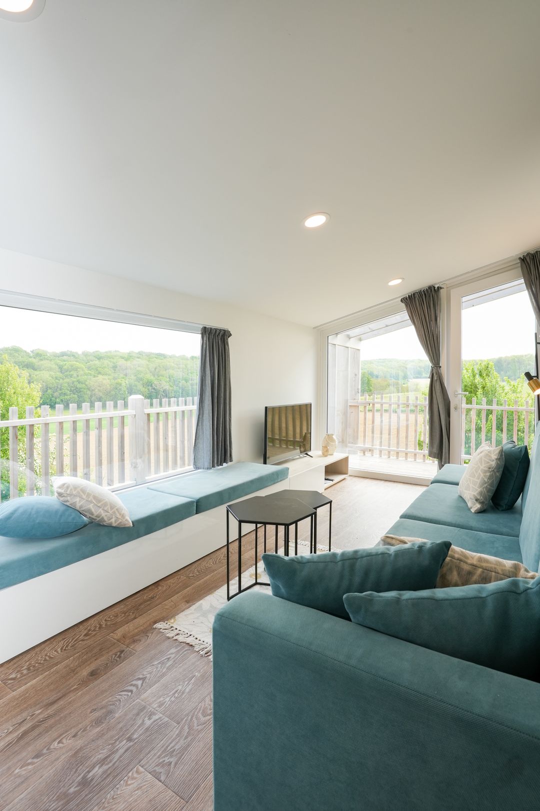 Photo 7 of Berghem 1-D261