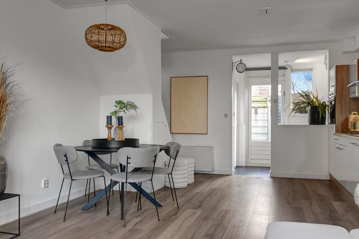 Foto 8 van Ooststraat 1-A