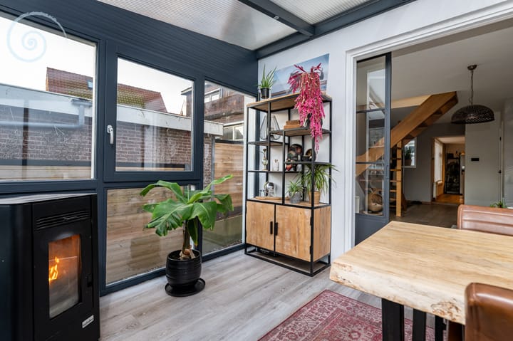 Foto 12 van Broekweg 8-A