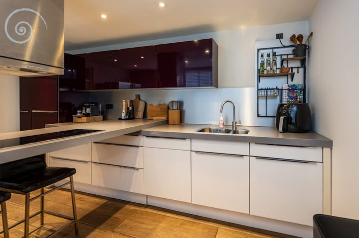 Foto 14 van Broekweg 8-A