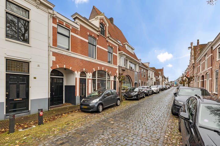 Bekijk foto 34 van Kloosterstraat 20