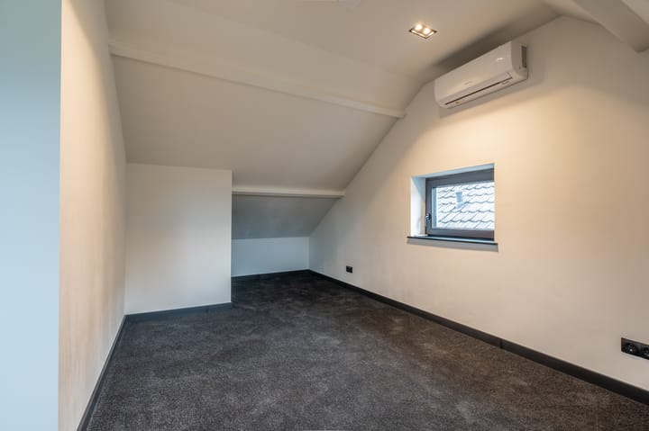 Photo 36 of Watertorenstraat 41