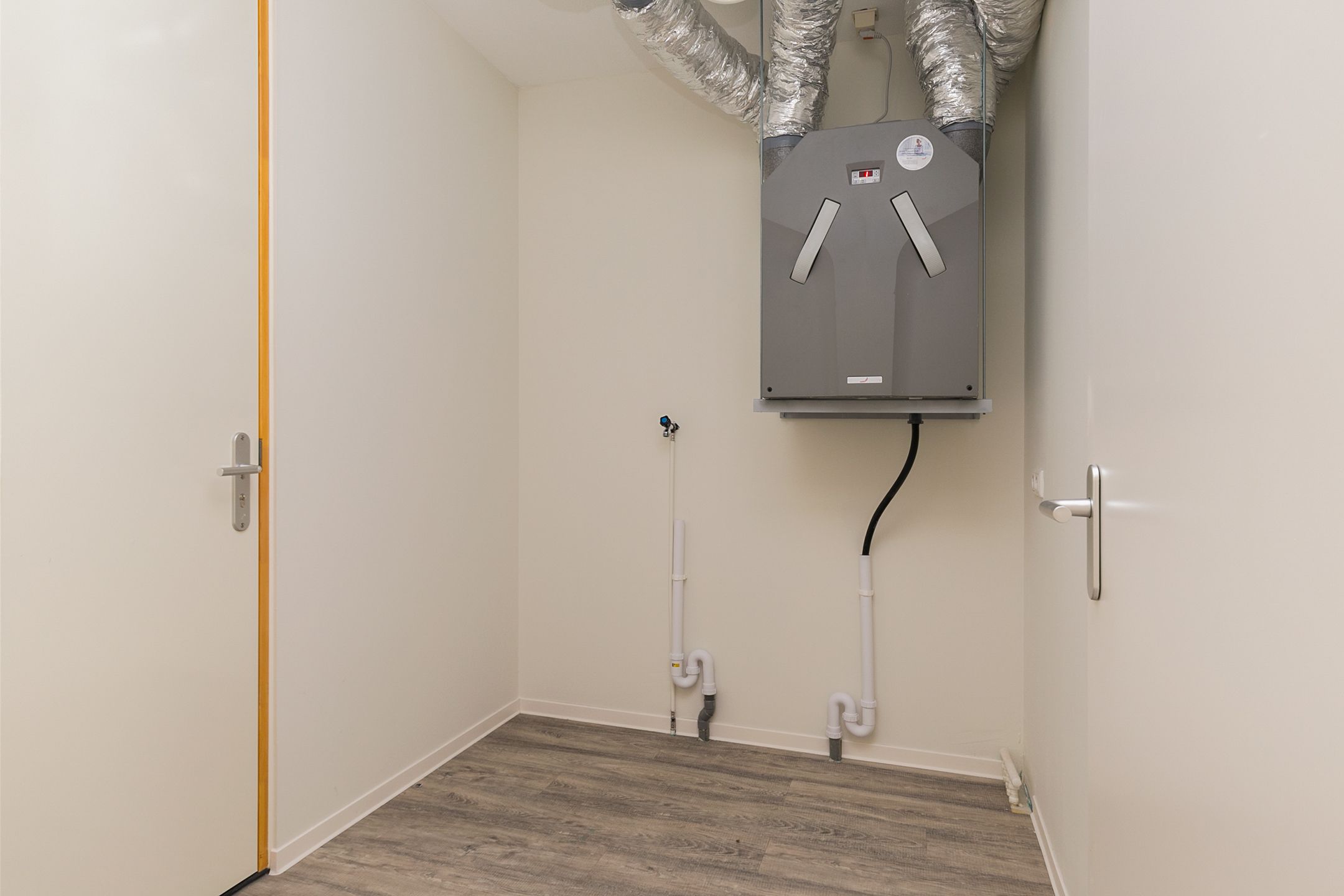 Foto 24 van Maashaven 966