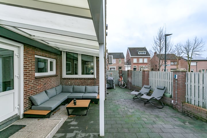 Bekijk foto 30 van Kloosterlaan 9-A