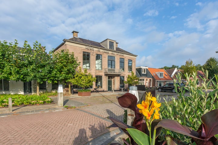 View photo 41 of De Groedse 3