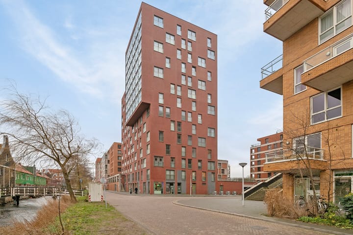 Foto 1 van Teakhout 15-A