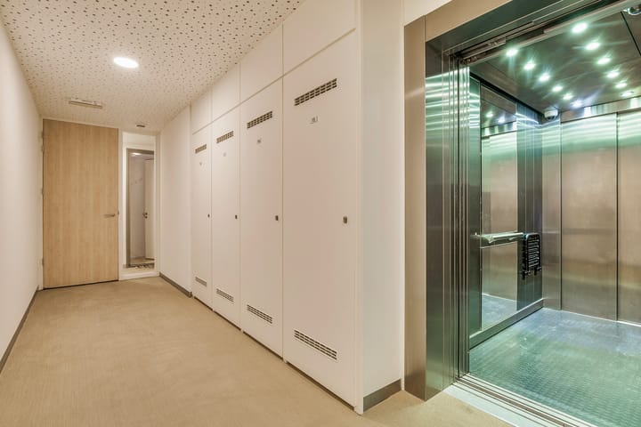 Foto 9 van Teakhout 15-A