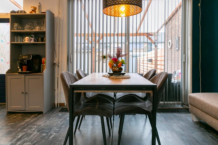 Foto 7 van Vorsterstraat 3