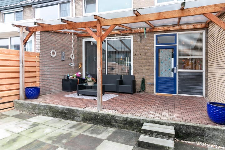 Foto 22 van Vorsterstraat 3