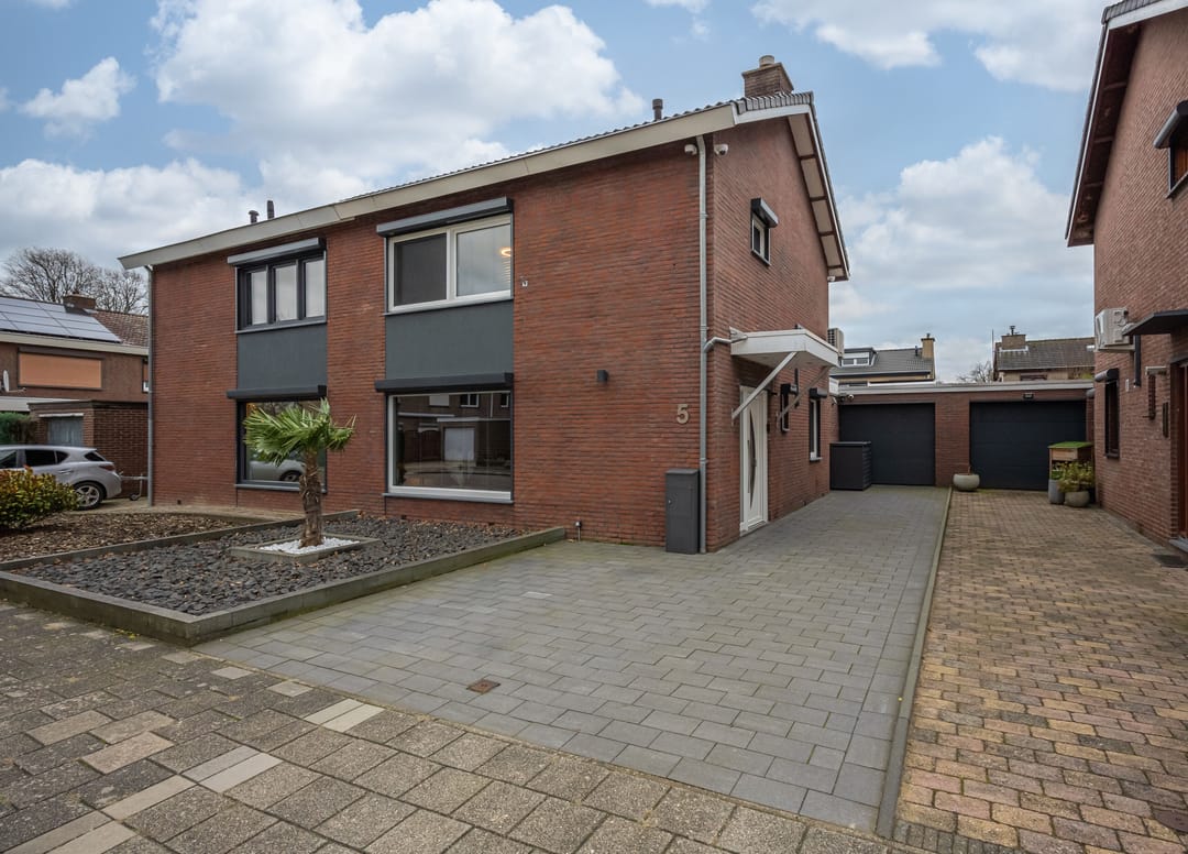 Foto 1 van Stiftstraat 5