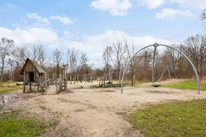 Bekijk foto 50 van Raaphorstpolderweg 28