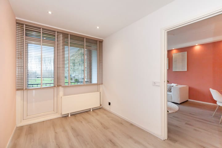 Foto 12 van van der Duyn van Maasdamlaan 92-A