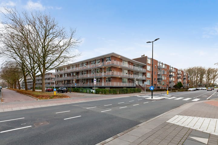 Foto 25 van van der Duyn van Maasdamlaan 92-A