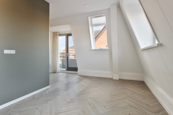 Foto 3 van Emmastraat 1-F