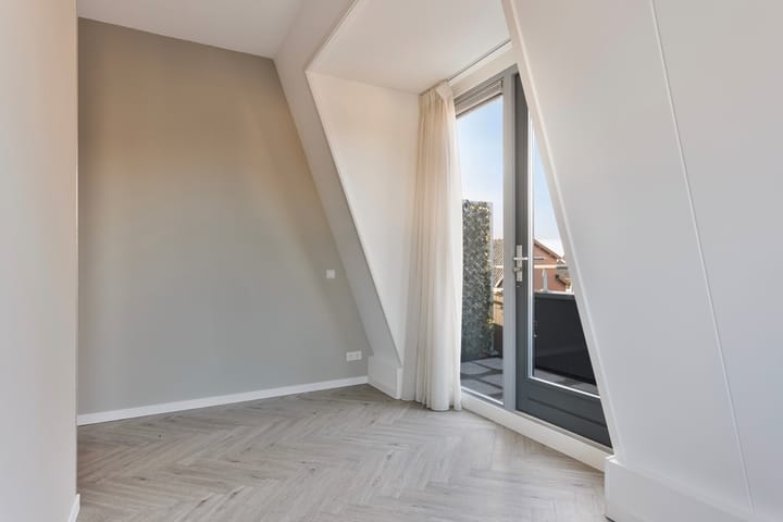 Foto 4 van Emmastraat 1-F