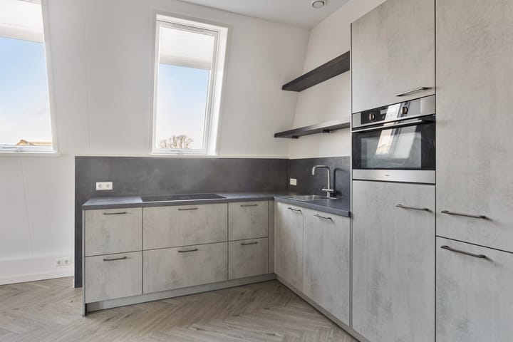 Foto 8 van Emmastraat 1-F