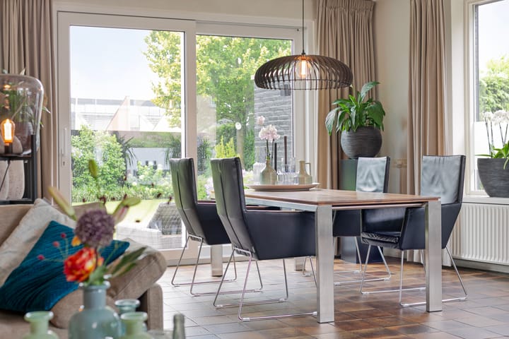 Photo 9 of Burgemeester Leenstraat 23