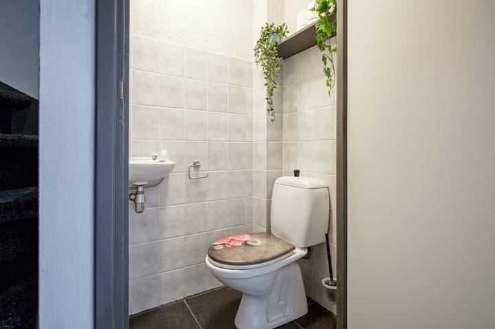 Foto 15 van Waalderstraat 76