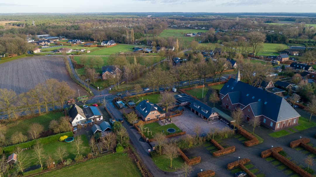 Photo 58 of Harderwijkerweg 15