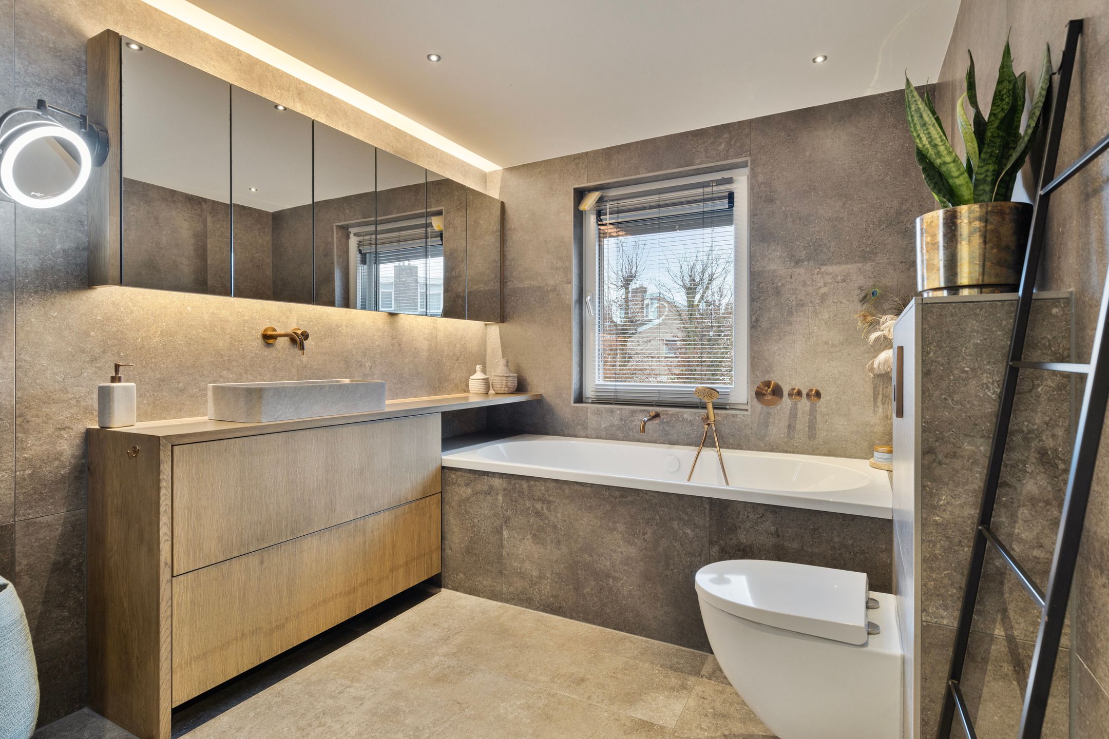 Foto 27 van Noord Esmarkerrondweg 338