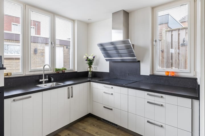 Foto 14 van Molenstraat 6