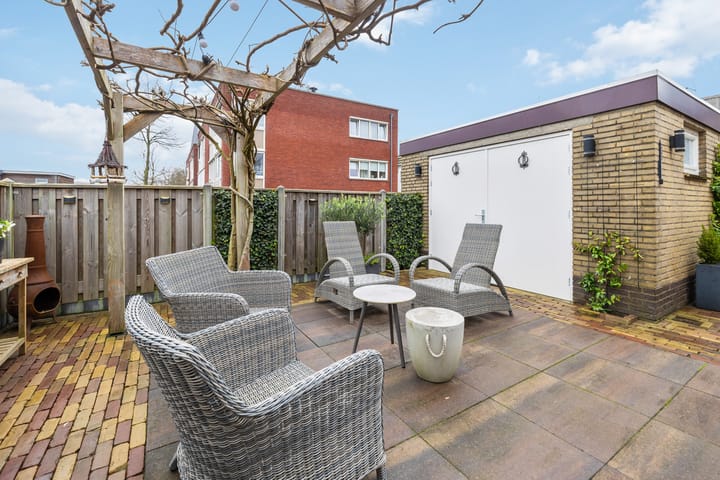 Foto 33 van Molenstraat 6