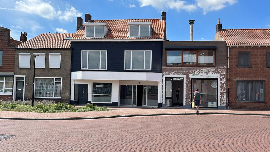 Bekijk foto 1 van Langestraat 6