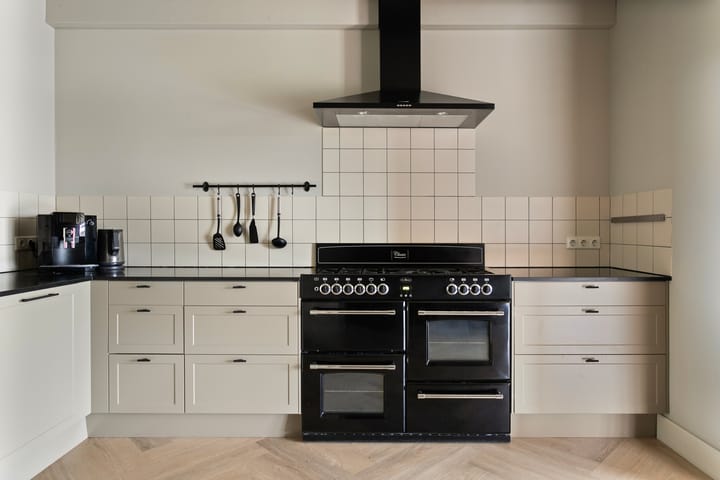 Foto 15 van Scheiweg 6