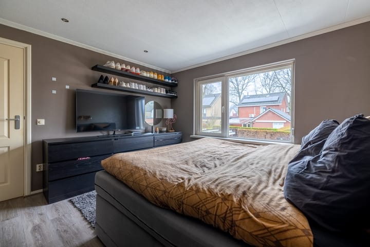 Photo 36 of Wittejufferstraat 15