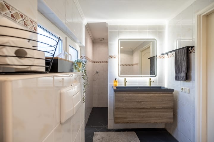 Photo 44 of Wittejufferstraat 15