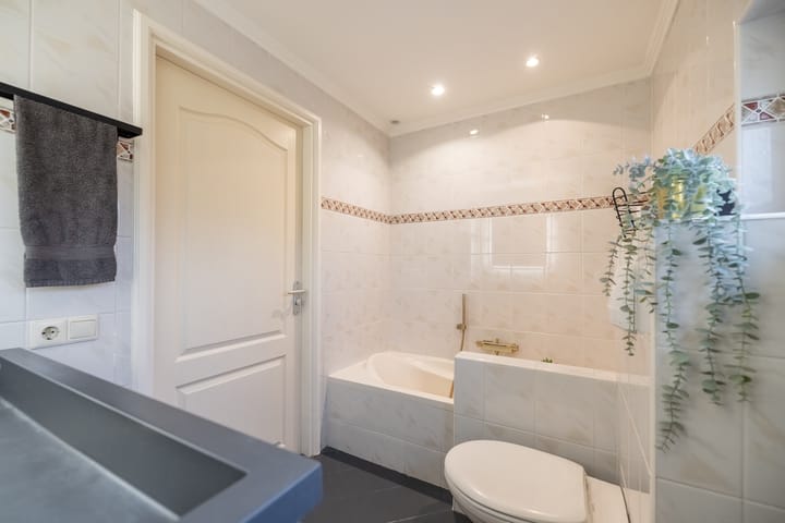 Photo 46 of Wittejufferstraat 15