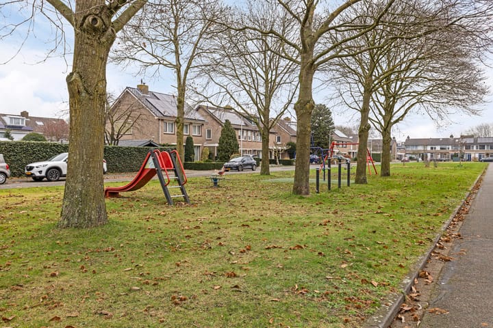 Foto 29 van Van Oldenbarneveltstraat 20