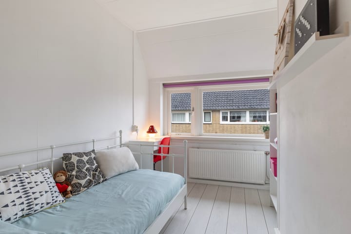 Foto 16 van Cornelis Frederiksstraat 29