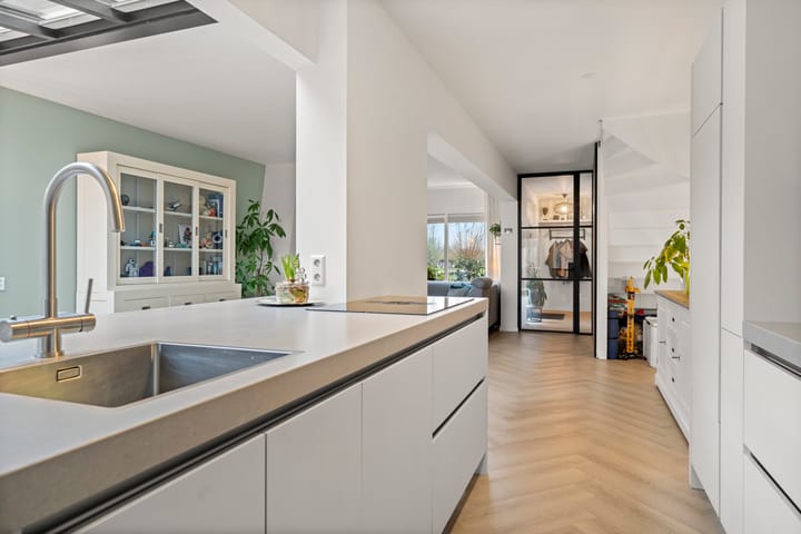 Foto 15 van Achterstraat 10