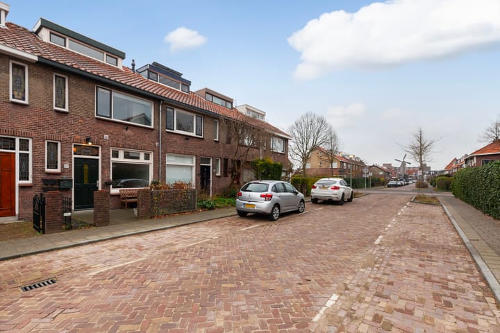 Foto 37 van Rozenlaan 36