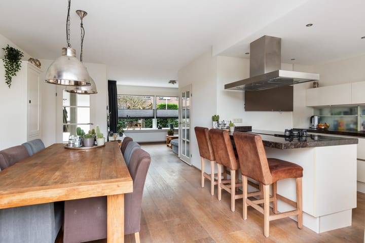 Foto 8 van Bloeme 27